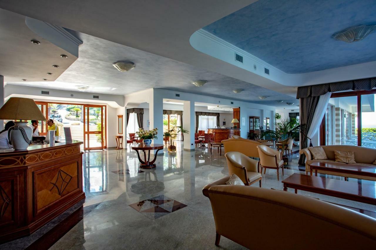 Hotel La Castellana Belvedere Marittimo Eksteriør bilde